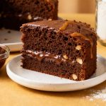 Dessert minute : voici mon gâteau hyper moelleux en 10 minutes chrono avec seulement 3 ingrédients