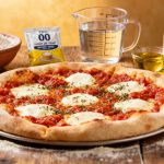 Pizza maison : l’astuce facile pour une pâte ultra moelleuse et généreuse comme en Italie