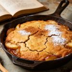 Gâteau à la poêle : recette facile aux pommes