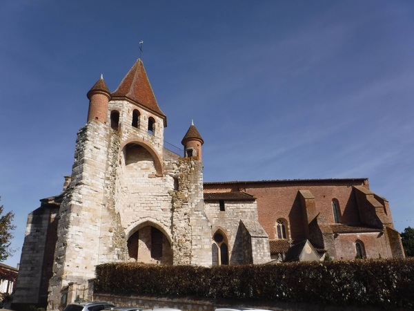 Ce village du Sud-Ouest est officiellement le plus beau de France en 2025 et personne n’en parle encore assez