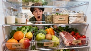 Comment organiser votre réfrigérateur pour une meilleure conservation des aliments et moins de gaspillage