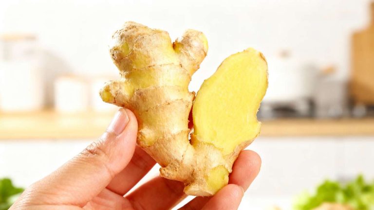 Je mange du gingembre cru depuis un an et mon système immunitaire s'est radicalement amélioré